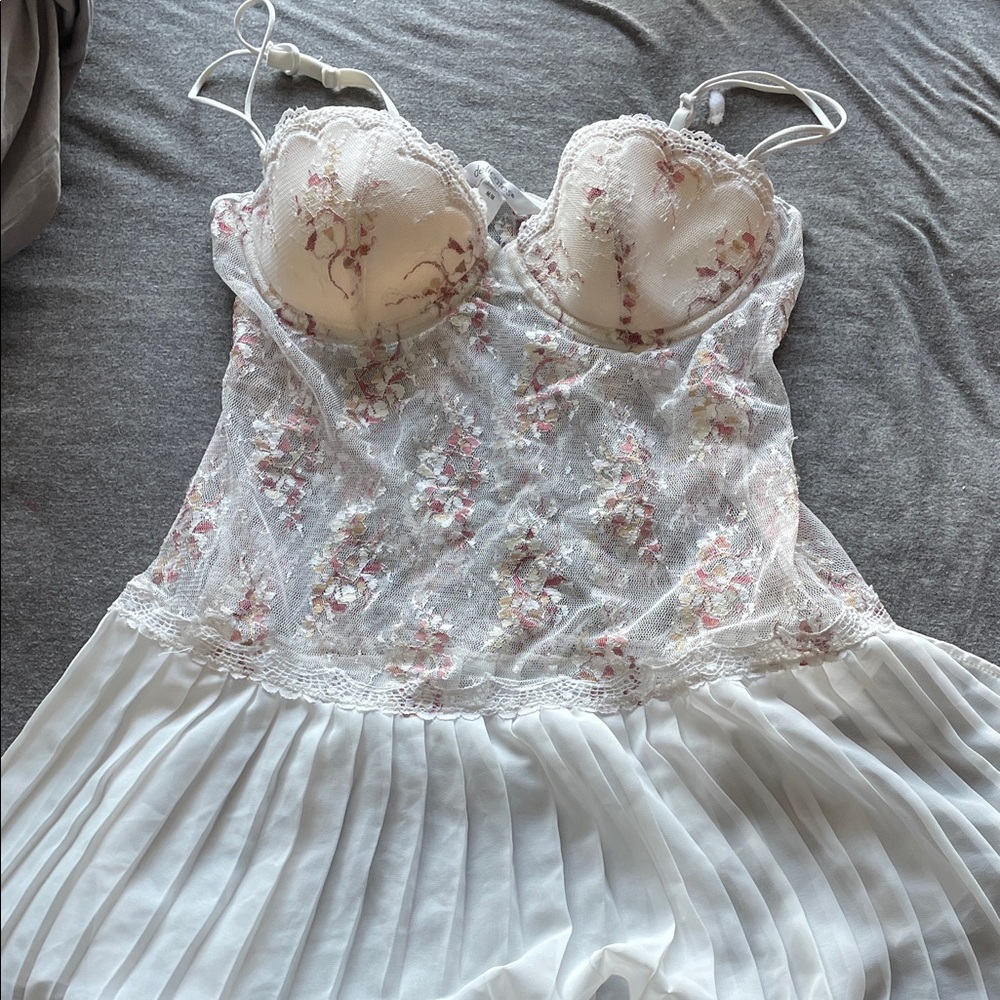 Delicates Floral Lace Chemise in Cream and Pink (sold)